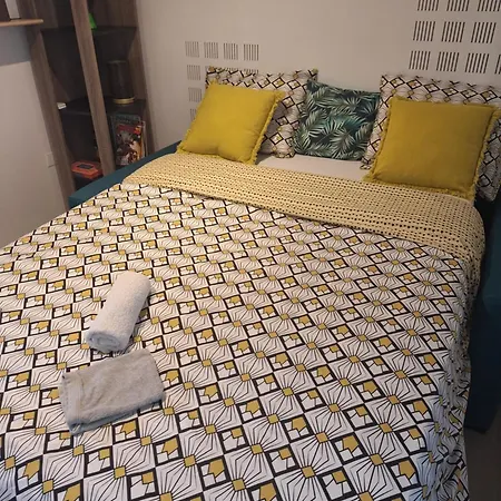 Joli 25m2 Avec Cuisine Casa de hóspedes
