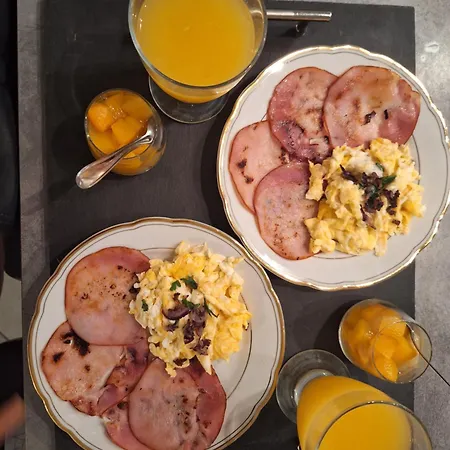 Penzion Joli 25m2 Avec Cuisine