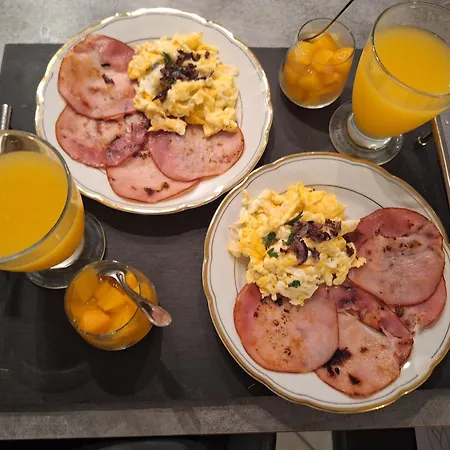 Joli 25m2 Avec Cuisine Gæstehus Chantemerle-sur-la-Soie