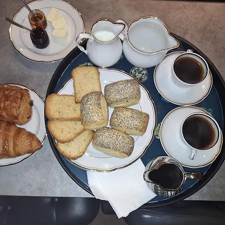 Joli 25m2 Avec Cuisine Penzion Chantemerle-sur-la-Soie